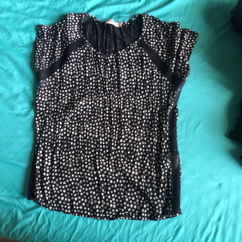Black and White Flower Dot Top